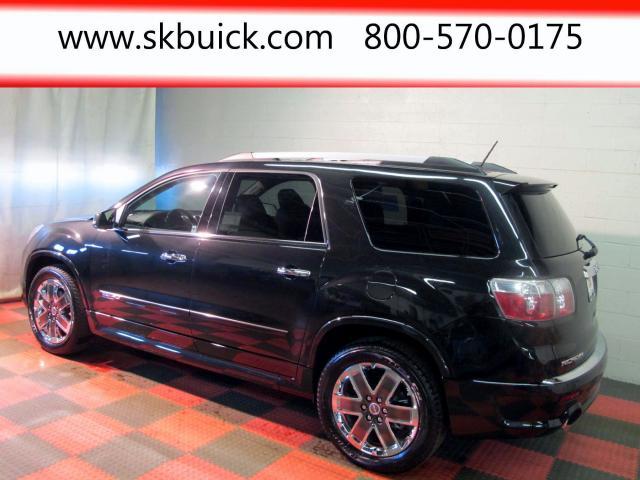 GMC Acadia 2011 photo 3