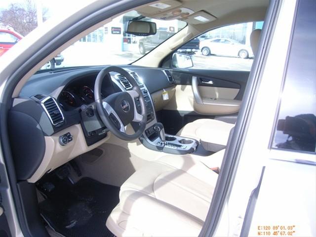 GMC Acadia 2011 photo 5