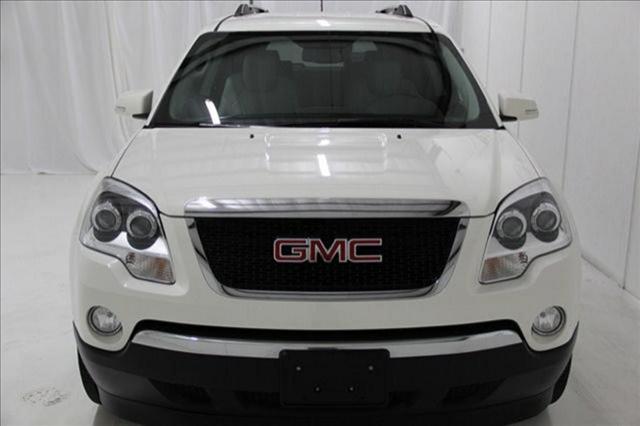 GMC Acadia 2011 photo 1