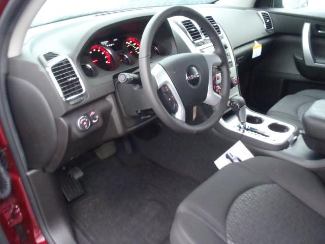 GMC Acadia 2011 photo 3