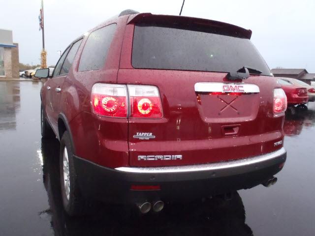 GMC Acadia 2011 photo 5