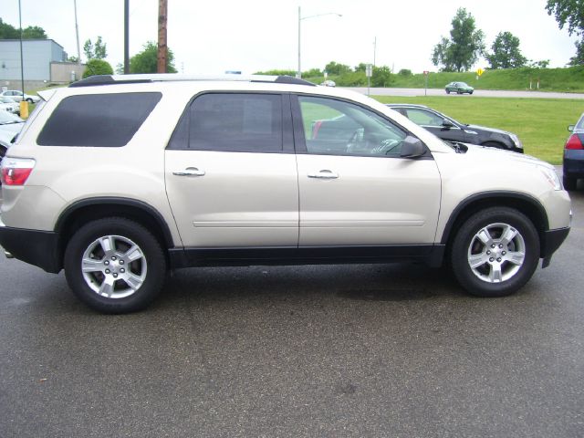 GMC Acadia 2011 photo 12