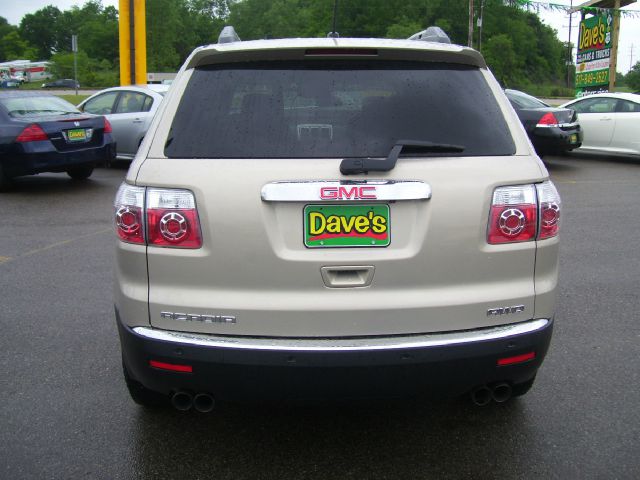 GMC Acadia 2011 photo 14