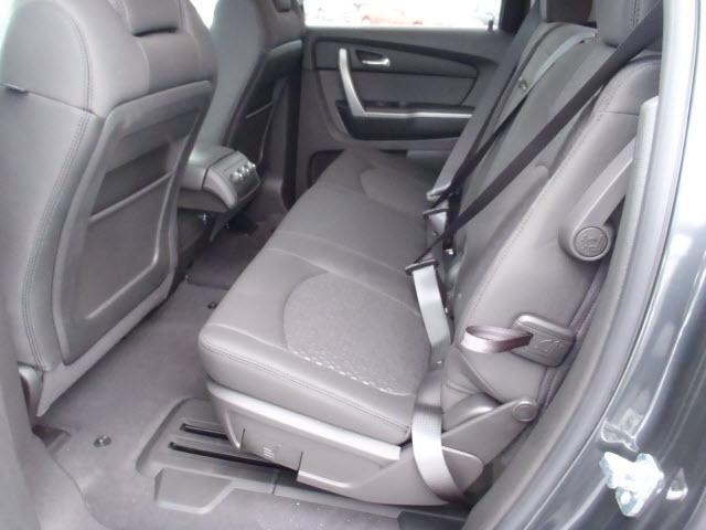 GMC Acadia 2011 photo 4