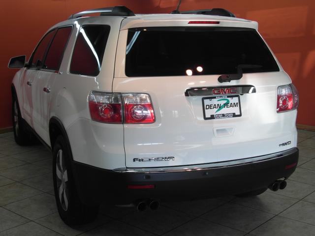 GMC Acadia 5.5L SUV