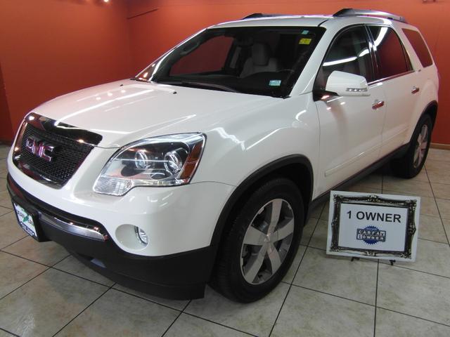 GMC Acadia 2011 photo 4