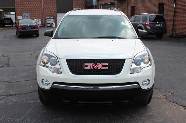 GMC Acadia 2011 photo 3