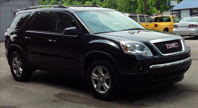 GMC Acadia 2011 photo 2