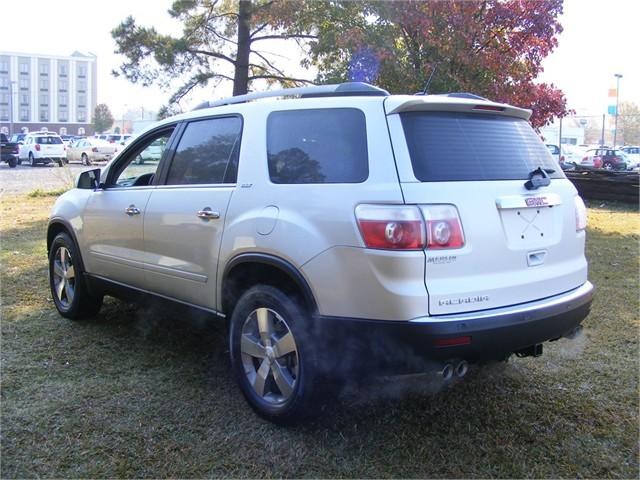 GMC Acadia 2011 photo 4