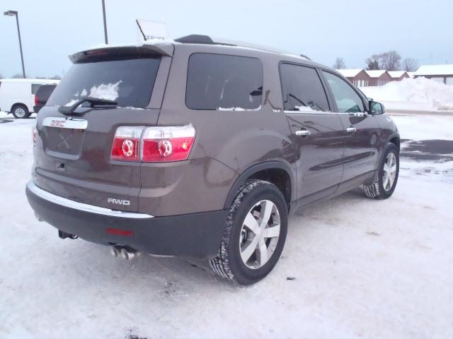 GMC Acadia 2011 photo 1