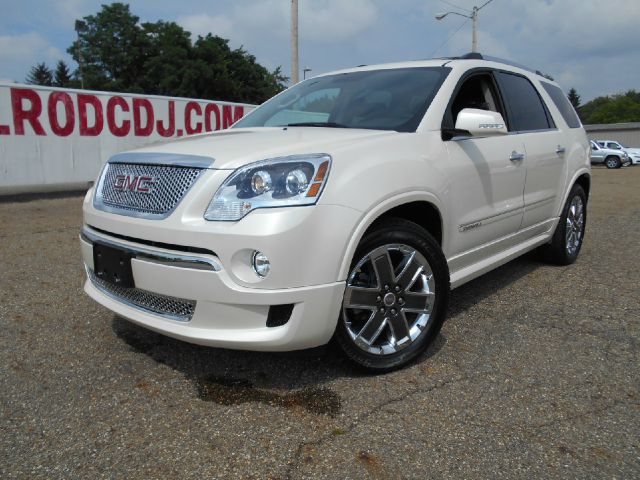 GMC Acadia 2012 photo 4