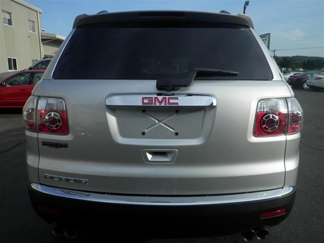 GMC Acadia 2012 photo 3