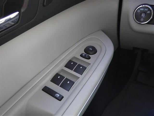 GMC Acadia 2012 photo 22