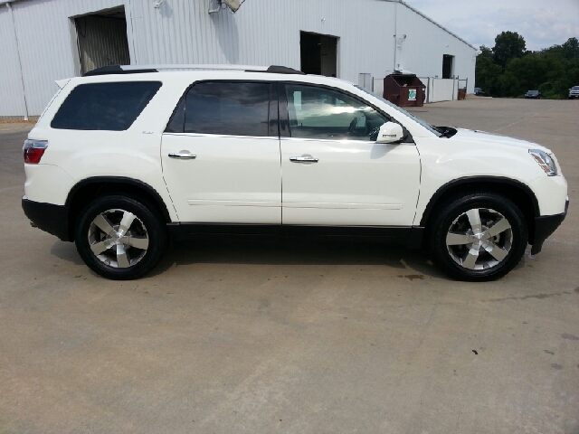 GMC Acadia 2012 photo 1