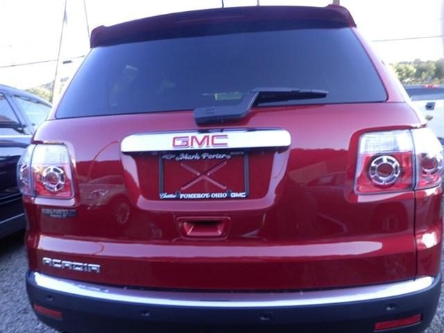 GMC Acadia 2012 photo 2