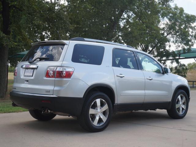 GMC Acadia 2012 photo 1