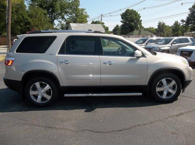 GMC Acadia 2012 photo 4