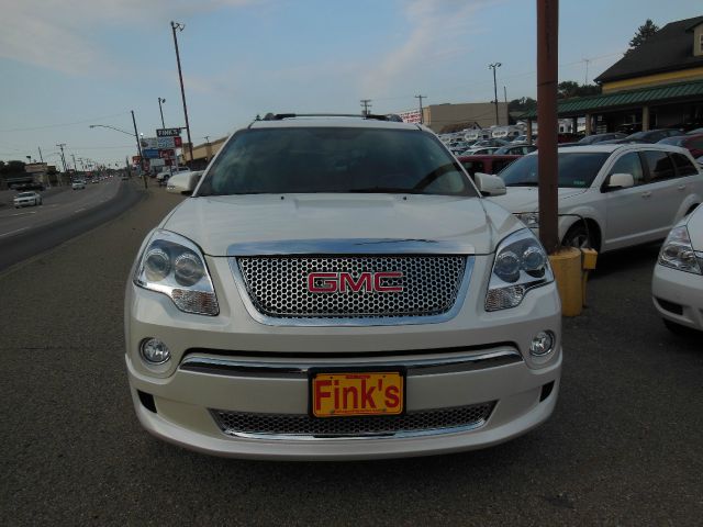 GMC Acadia 2012 photo 1