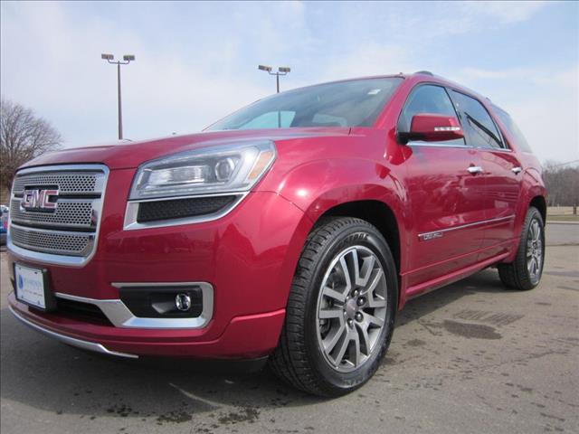 GMC Acadia 2013 photo 16