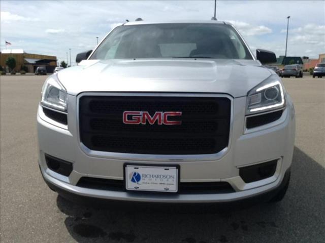 GMC Acadia 2013 photo 2