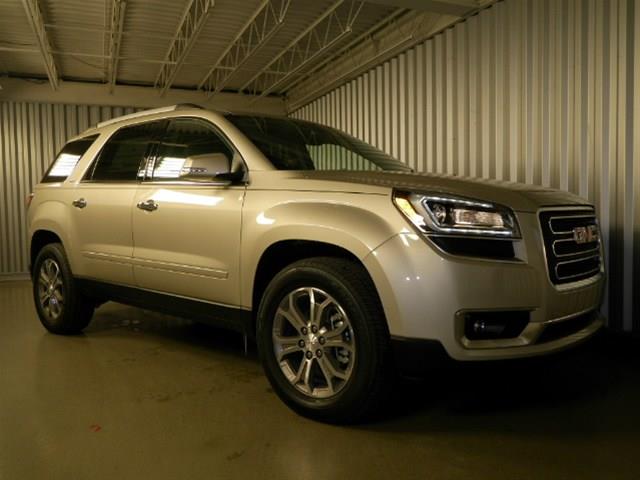 GMC Acadia 2013 photo 1