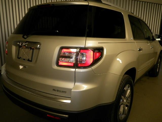 GMC Acadia 2013 photo 3