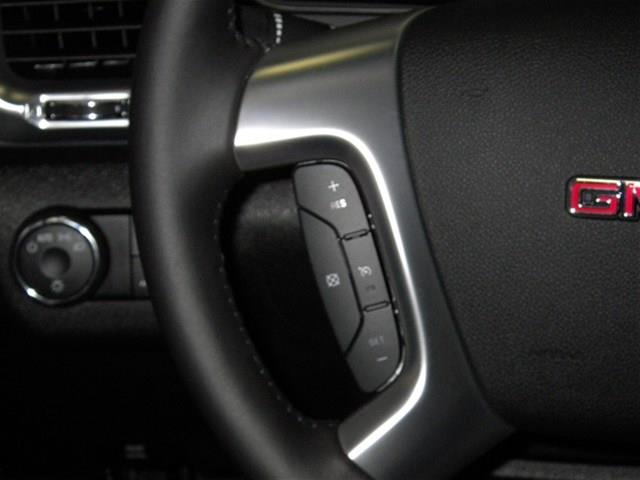 GMC Acadia 2013 photo 13