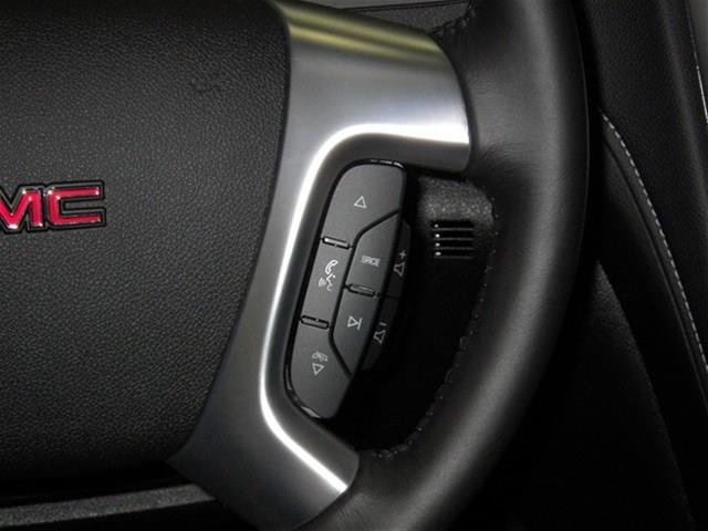 GMC Acadia 2013 photo 22