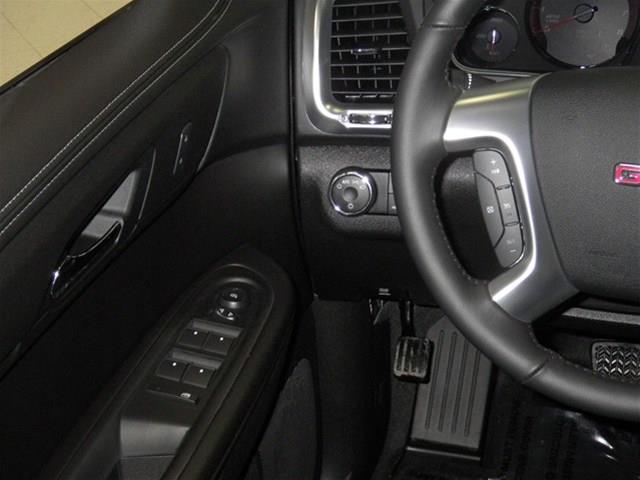 GMC Acadia 2013 photo 36