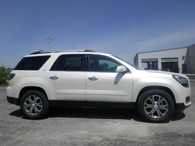 GMC Acadia 2013 photo 2