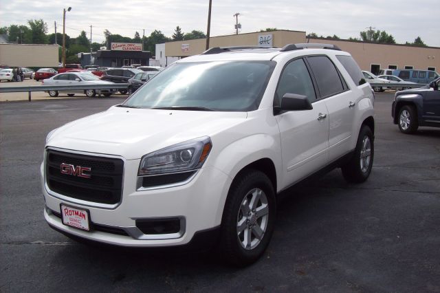 GMC Acadia 2013 photo 11