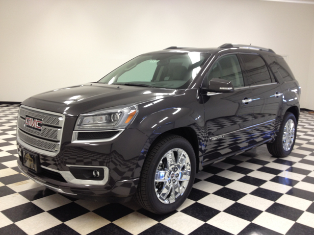 GMC Acadia 2013 photo 1