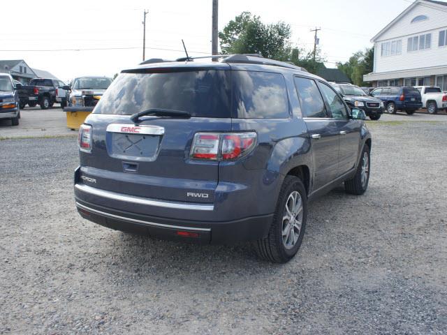 GMC Acadia 2013 photo 1