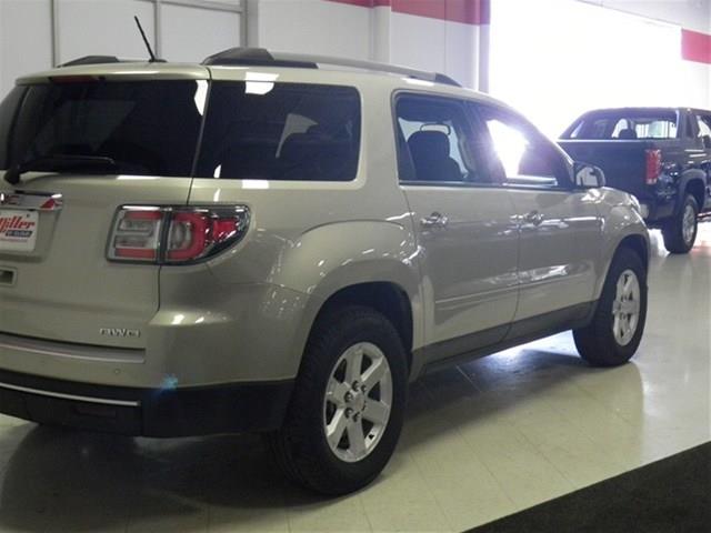 GMC Acadia 2013 photo 16