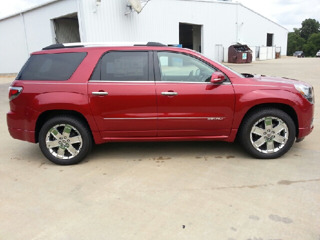 GMC Acadia 2014 photo 1