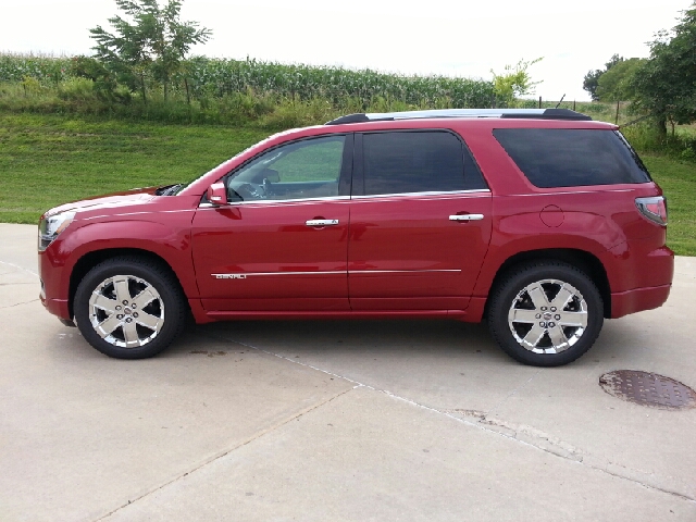 GMC Acadia 2014 photo 3