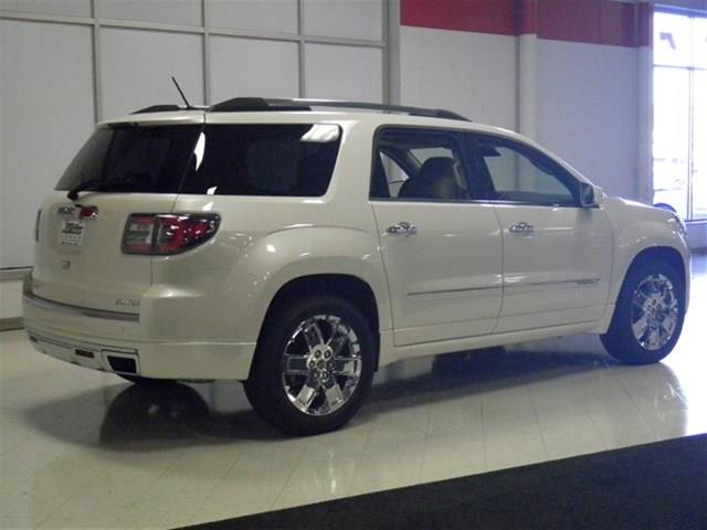 GMC Acadia 2014 photo 4