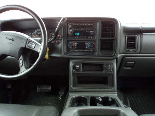 GMC C1500 2006 photo 3