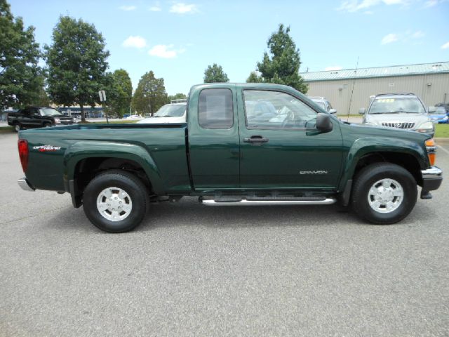 GMC Canyon 2005 photo 2