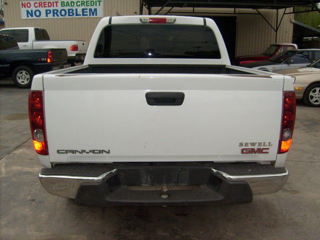 GMC Canyon 2006 photo 12