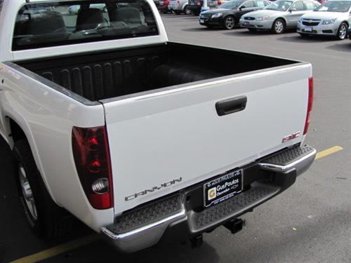 GMC Canyon 2006 photo 2