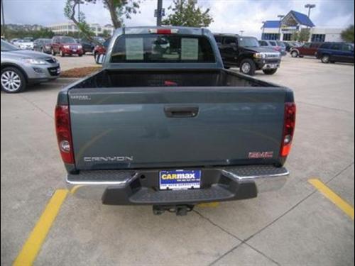 GMC Canyon 2006 photo 2