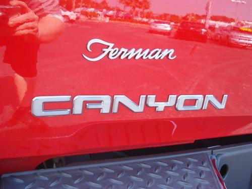 GMC Canyon 2006 photo 2