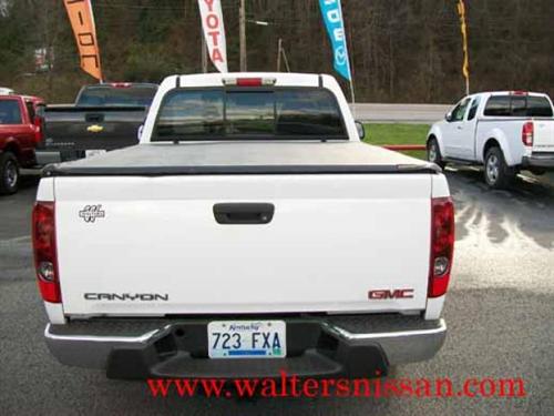 GMC Canyon 2006 photo 2