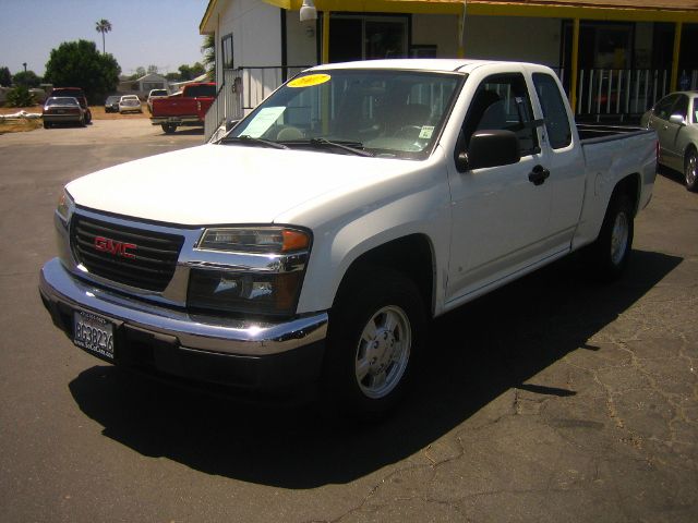 GMC Canyon 2007 photo 2