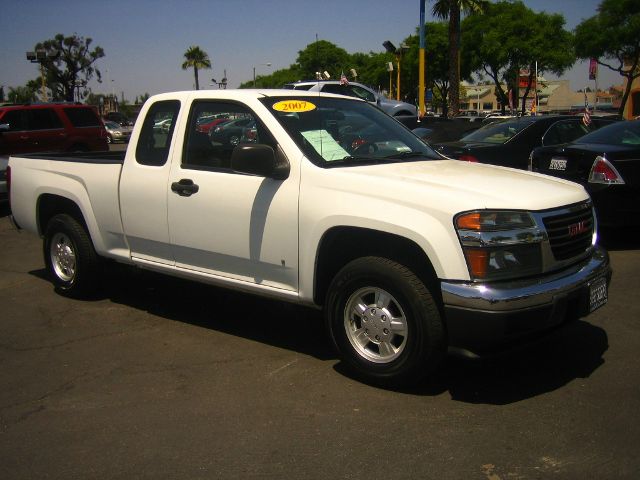 GMC Canyon 2007 photo 8