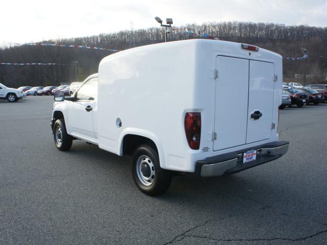 GMC Canyon 2008 photo 2