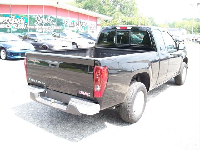 GMC Canyon 2008 photo 1