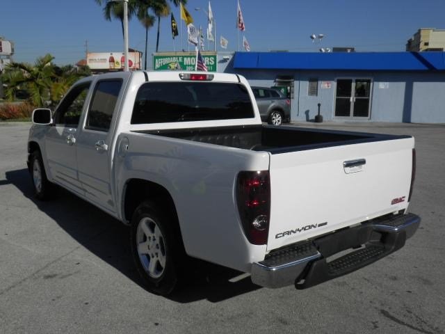 GMC Canyon 2011 photo 3