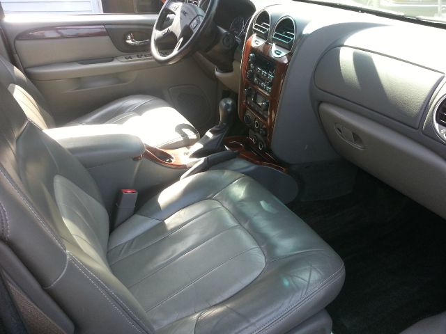 GMC Envoy 2002 photo 5